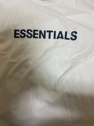 FEAR OF GOD ESSENTIALS 3D Silicon Applique Boxy T-Shirt "White"