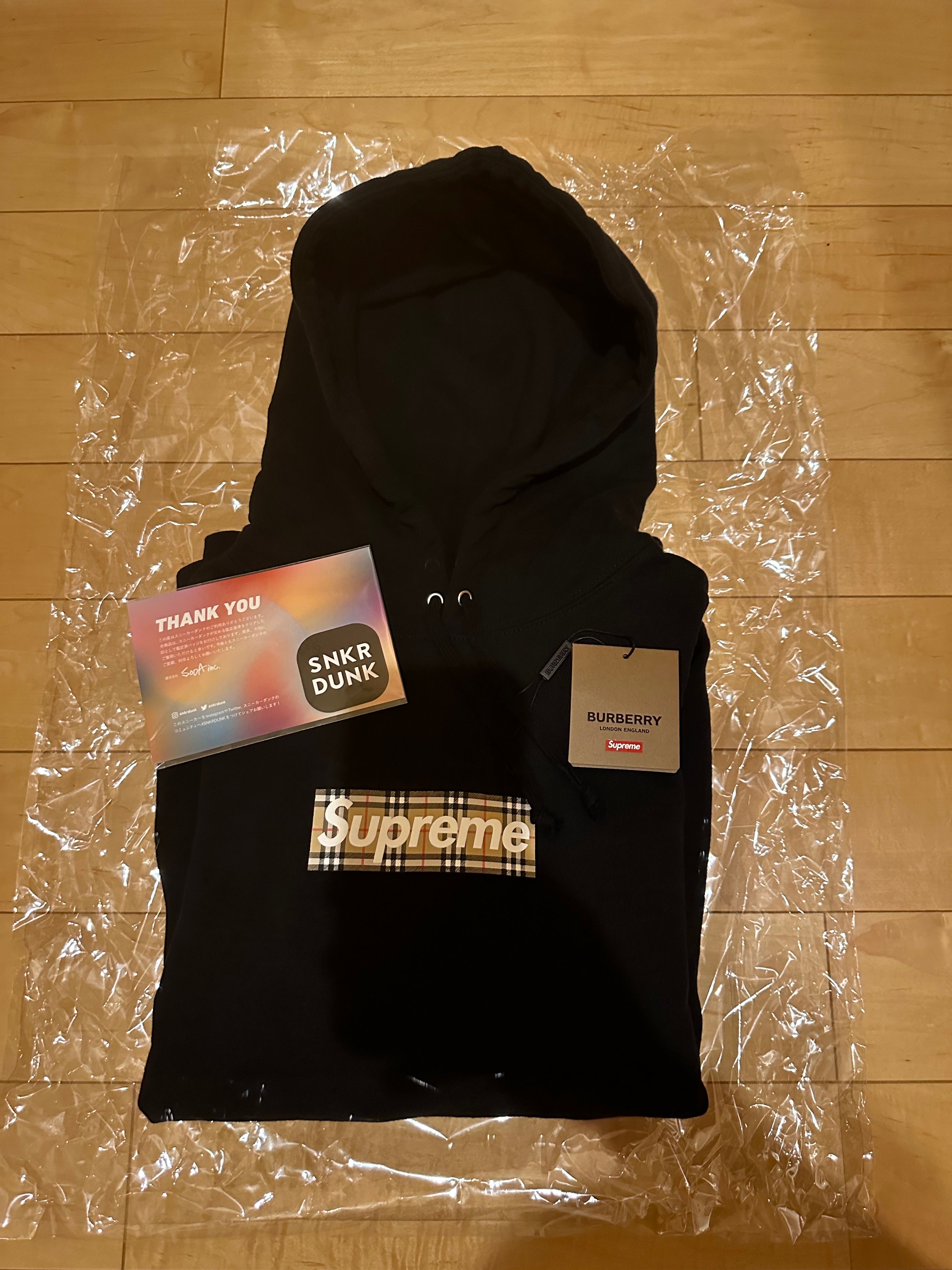 Supreme / Burberry Box Logo Hooded Sweatshirt "Black"