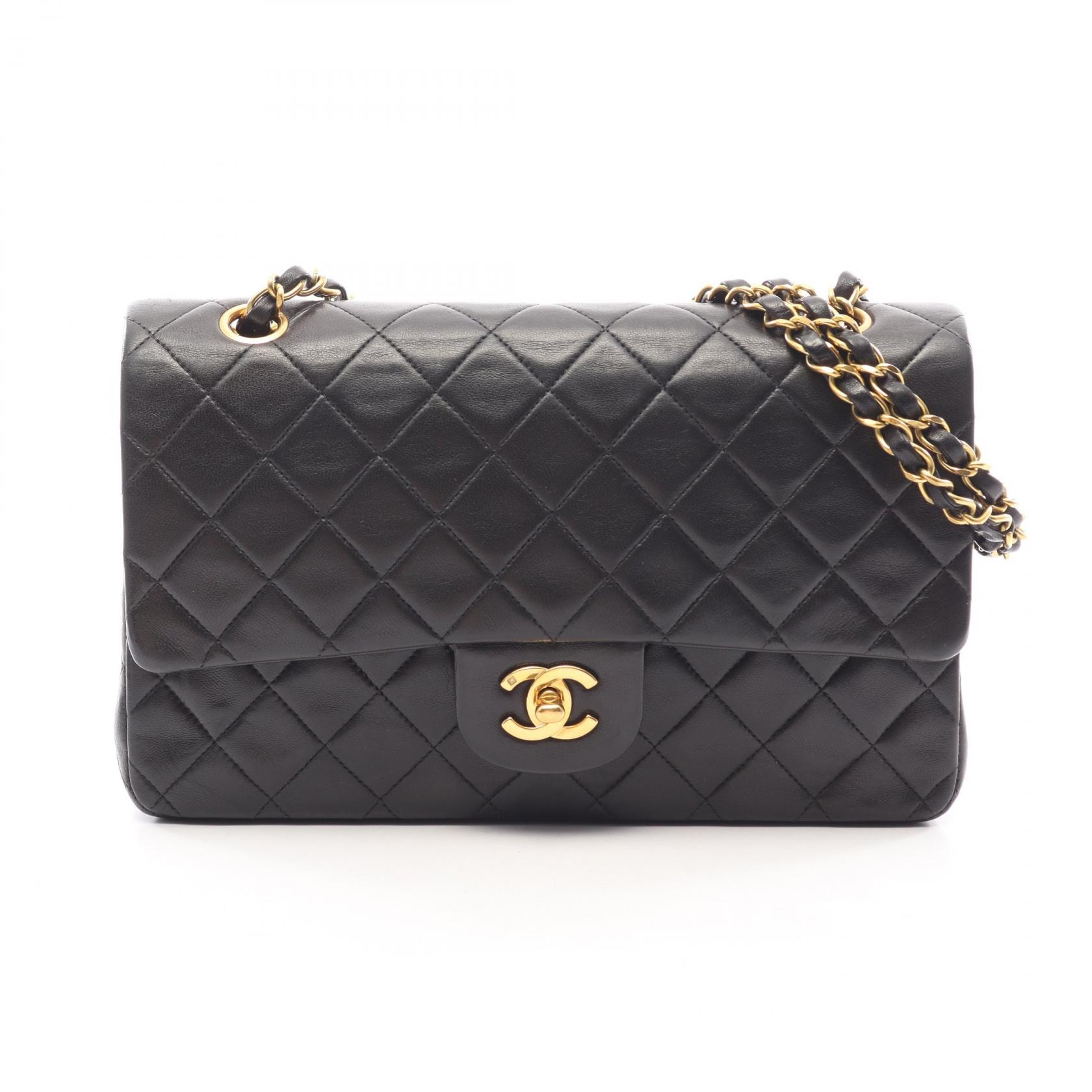 シャネル CHANEL マトラッセ Wフラップ ショルダーバッグ バッグ ラムスキン(羊革) レディース ブラック系 【中古】