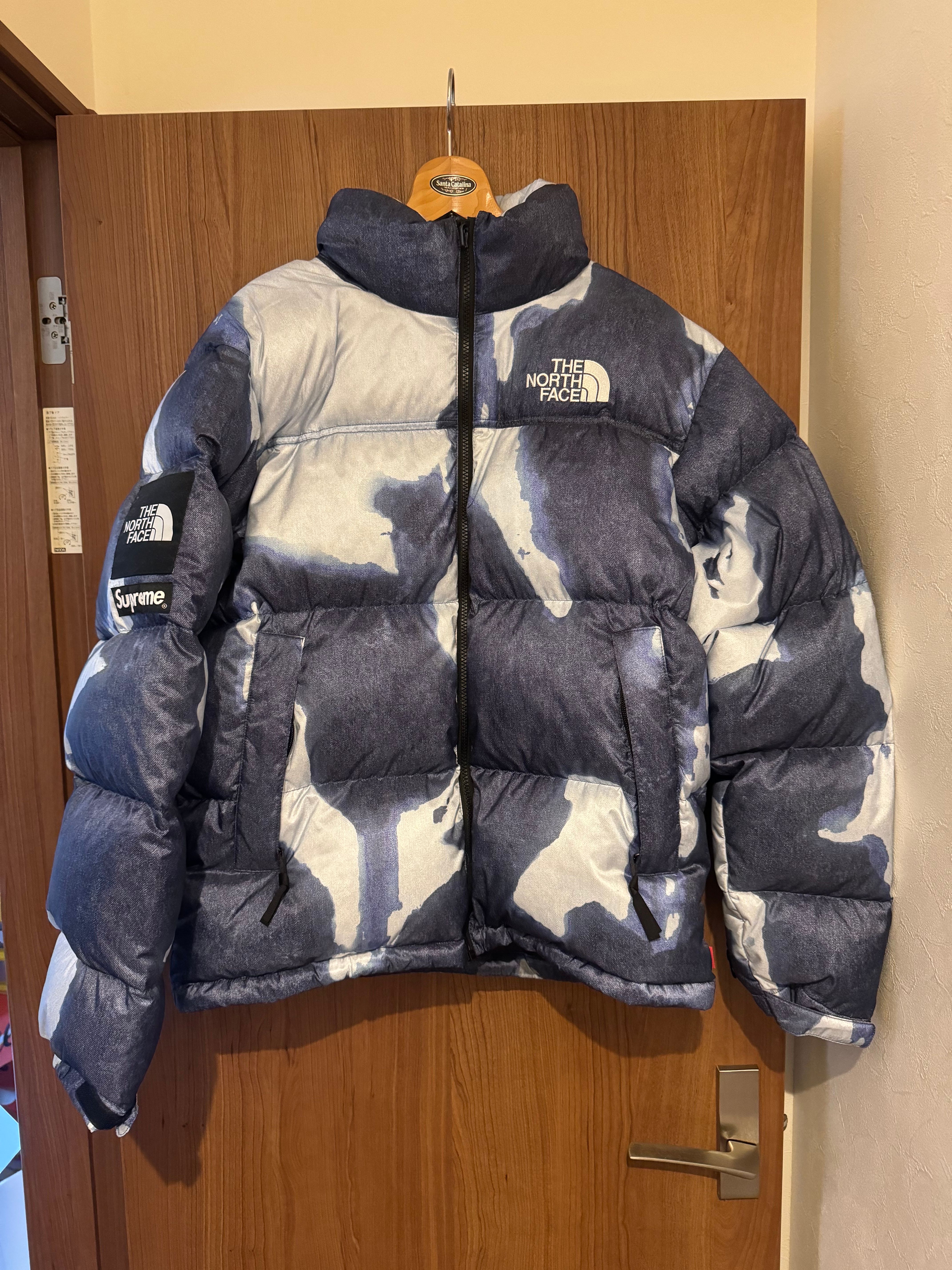 Supreme x The North Face Bleached Denim Print Nuptse Jacket "Indigo"
