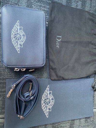 Dior x Air Jordan Wings Messenger Bag "Navy"