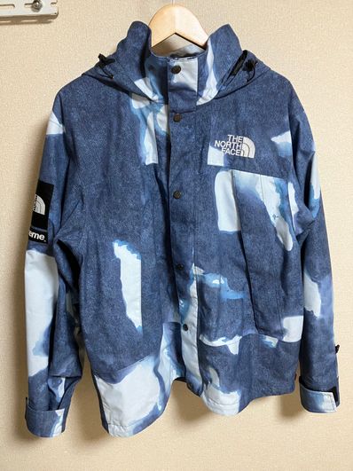 Supreme x The North Face Bleached Denim Print Mountain Jacket "Indigo"