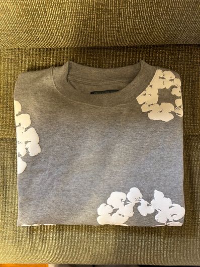 DENIM TEARS Long Sleeve Cotton Wreath Tee "Grey"