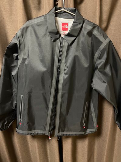Supreme x The North Face Summit Series Outer Tape Seam Coaches Jacket "Black"