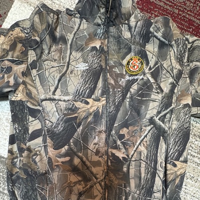 Supreme x Umbro Cotton Ripstop Track Jacket (26SS) "Realtree Hardwoods Camo"