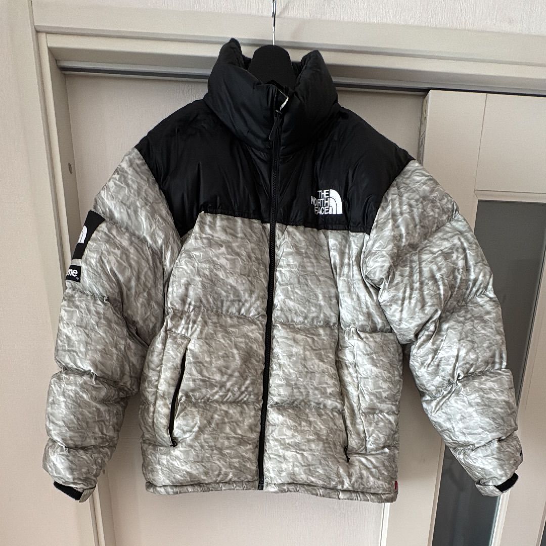 Supreme x The North Face Nuptse Jacket "White Paper Print"