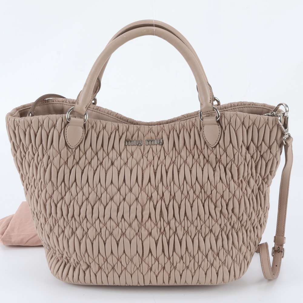 ■美品 ミュウミュウ マテラッセショルダーバッグ レザー