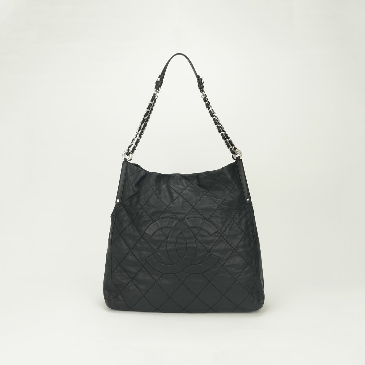 シャネル CHANEL マトラッセ バッグ トートバッグ スパークルレザー ブラック Black 黒 シルバー金具 ハンドバッグ ココマーク ダブルチェーン Wチェーン