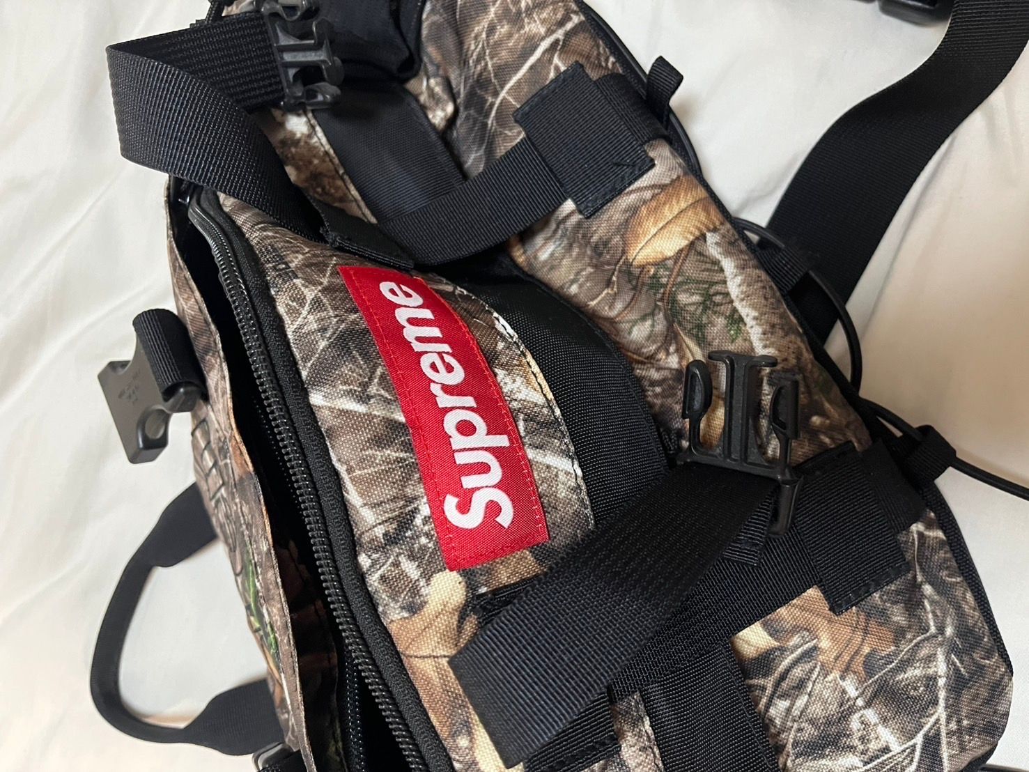 Supreme Waist Bag (19FW) 