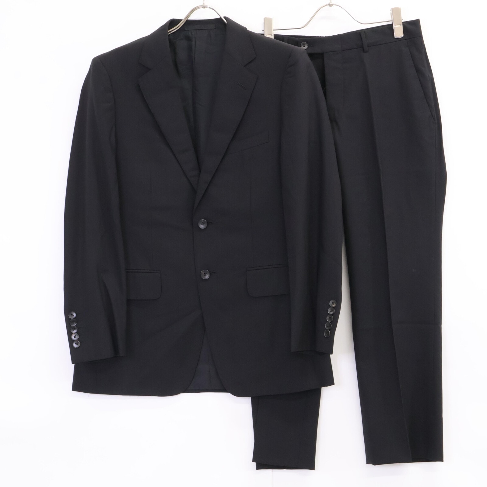 未使用級 グッチ スーツ セットアップ トムフォード期 XL 3B ブラック 目立った傷や汚れなし】グッチ ﾌﾞﾗｯｸ ﾄﾑﾌｫｰﾄﾞ期 ｼﾞｬｹｯﾄ ﾊﾟﾝﾂ ｽｰﾂ