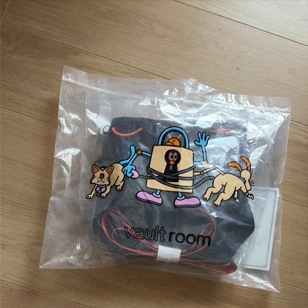 VAULTROOM x PORTER Leather Gaming Bag "Black"