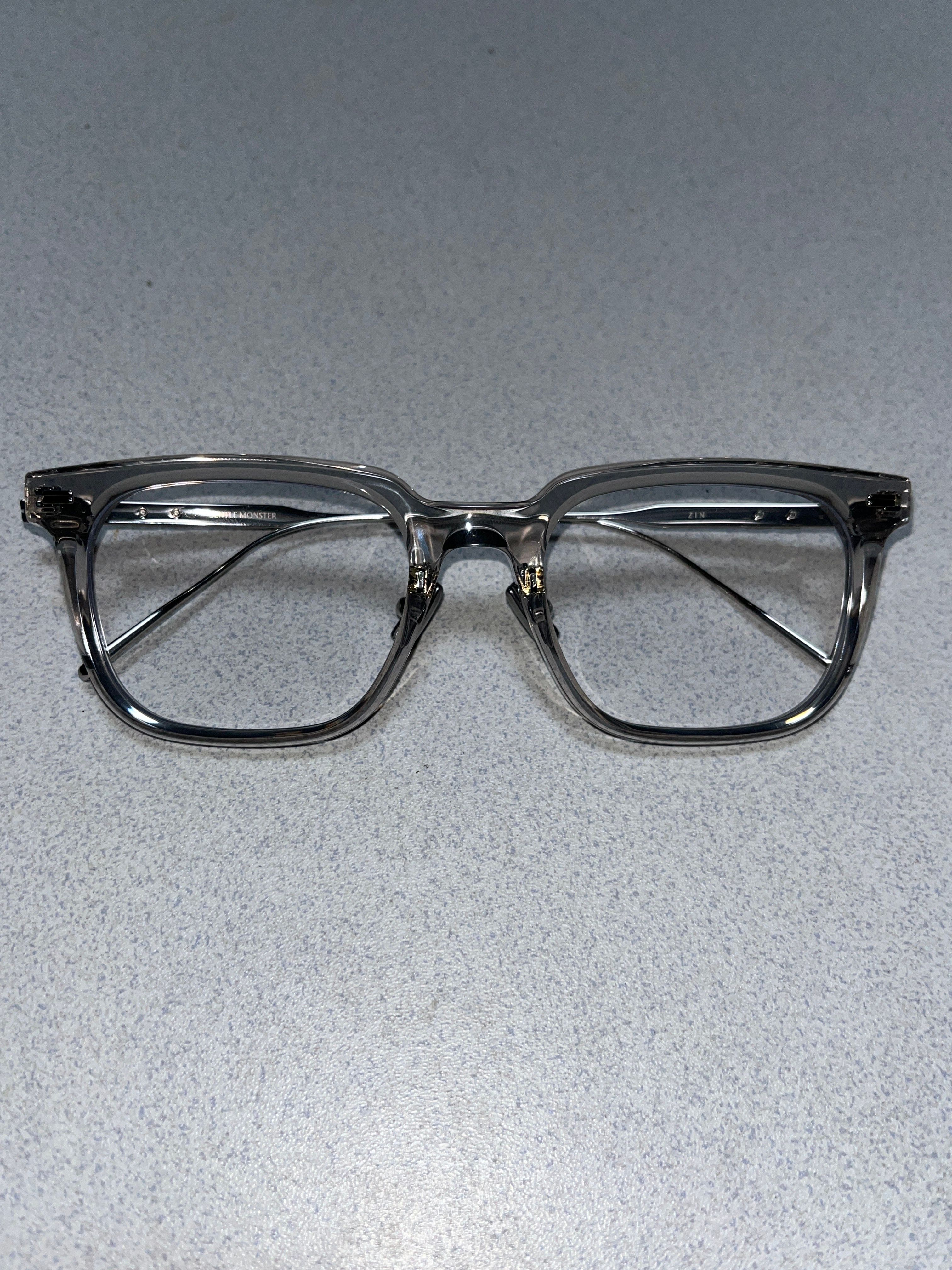 Gentle Monster Zin GC7 "Clear Gray"