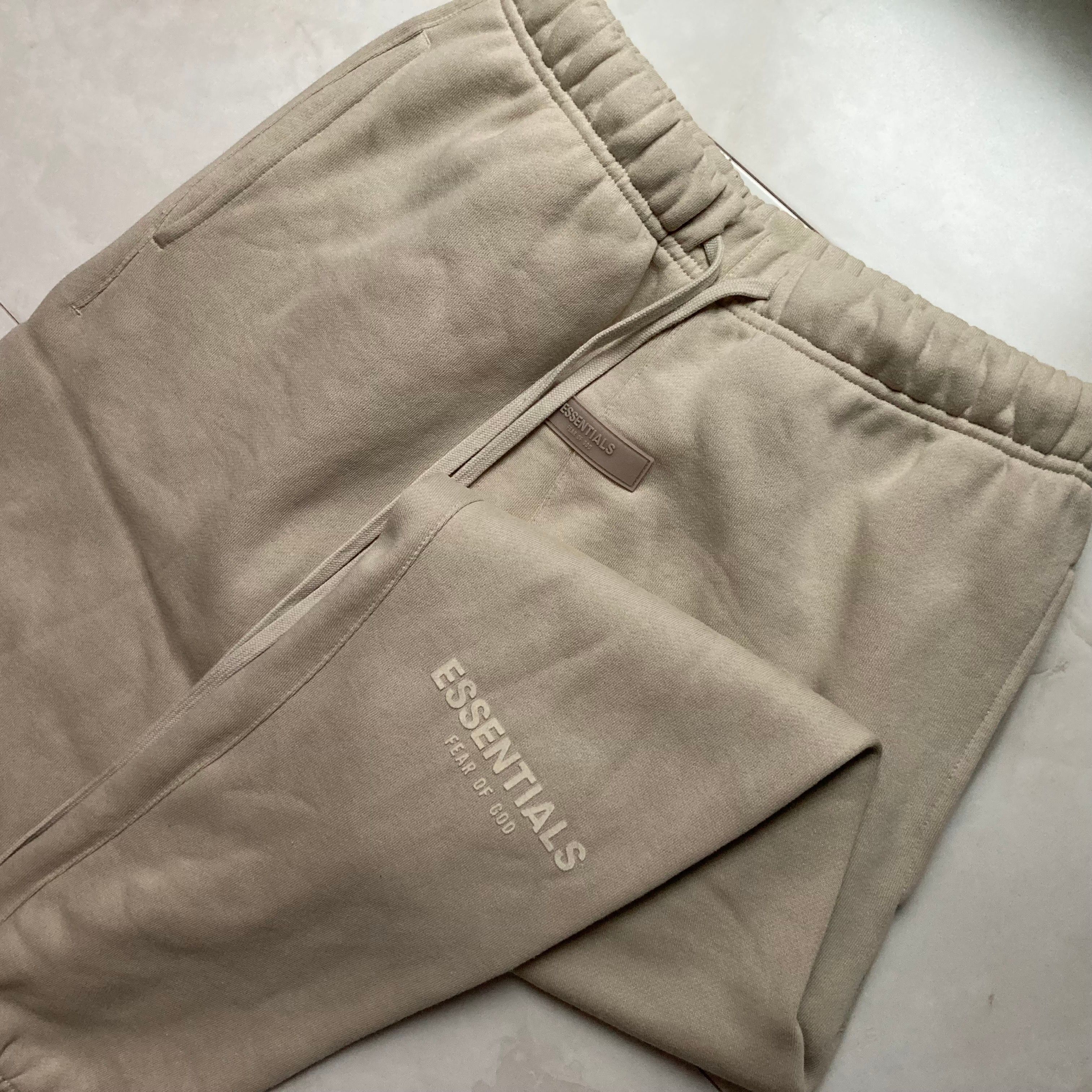 essentials エッセンシャルズ スウェット ベージュ XS