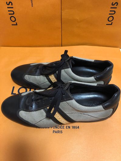 ルイヴィトン バスティア スニーカー