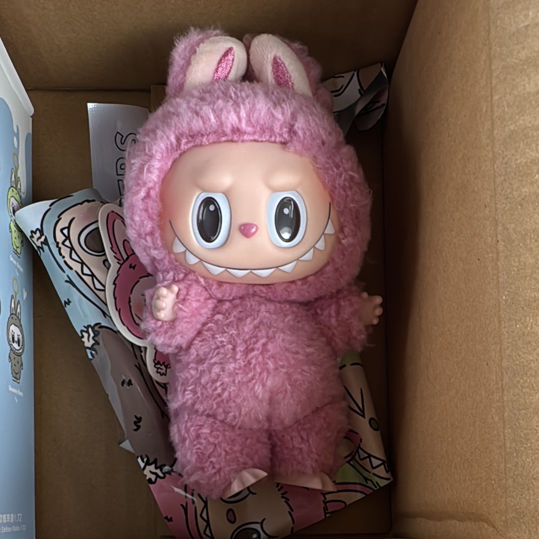 POP MART THE MONSTERS (LABUBU) Exciting Macaron Plush Series LYCHEE BERRY