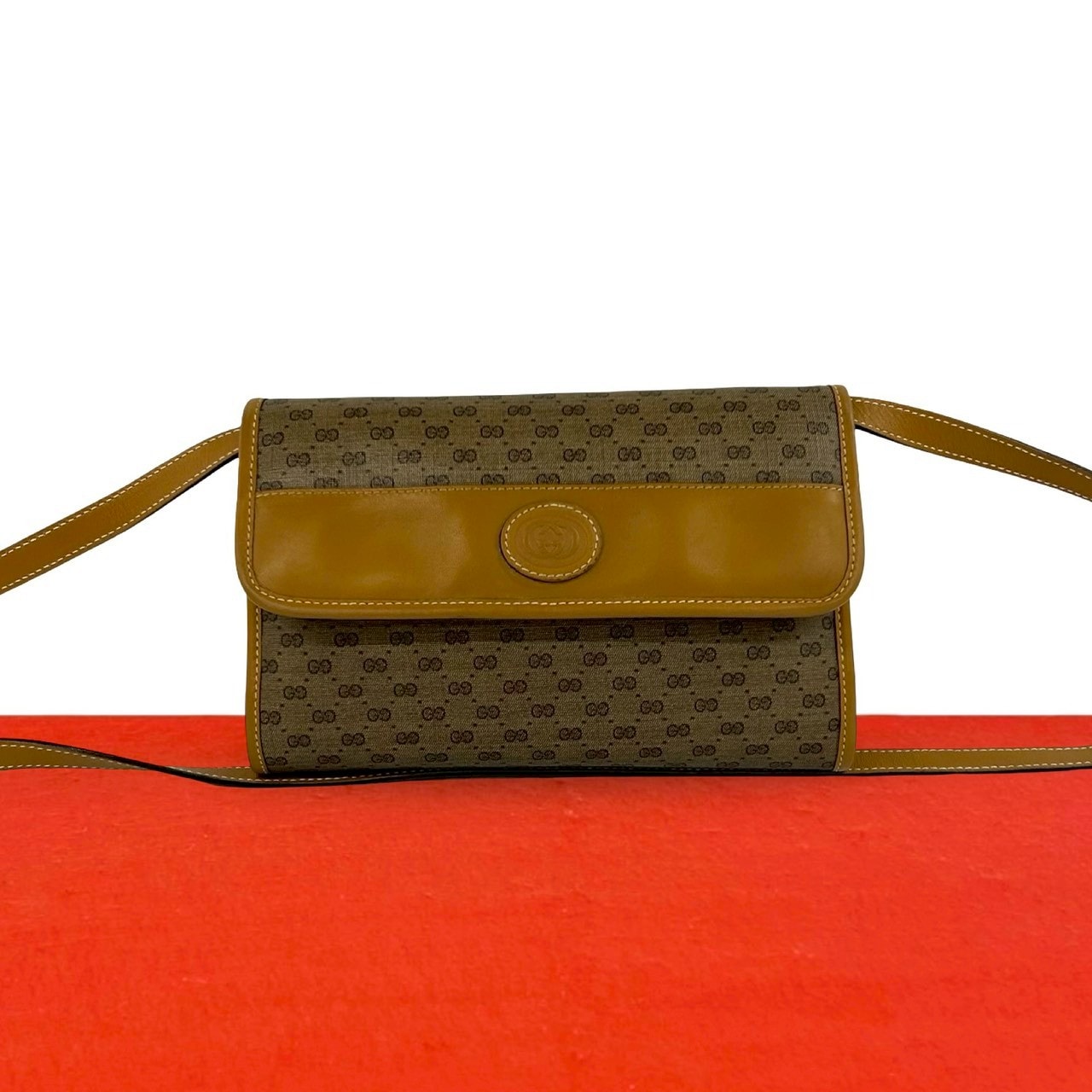 GUCCI グッチ マイクロGG 柄 ロゴ レザー PVC ショルダーバッグ ブラウン
 78354