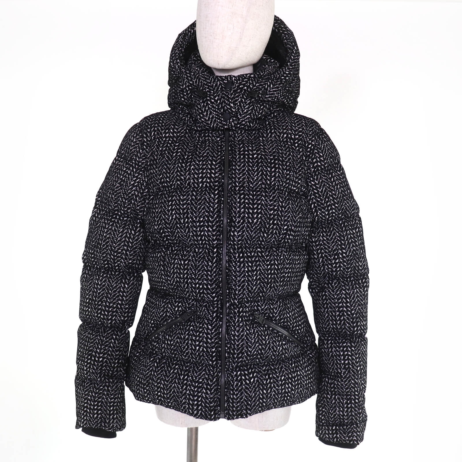 A (未使用に近い)】極美品 マッカージュ ダウンコート FARREN ブラック