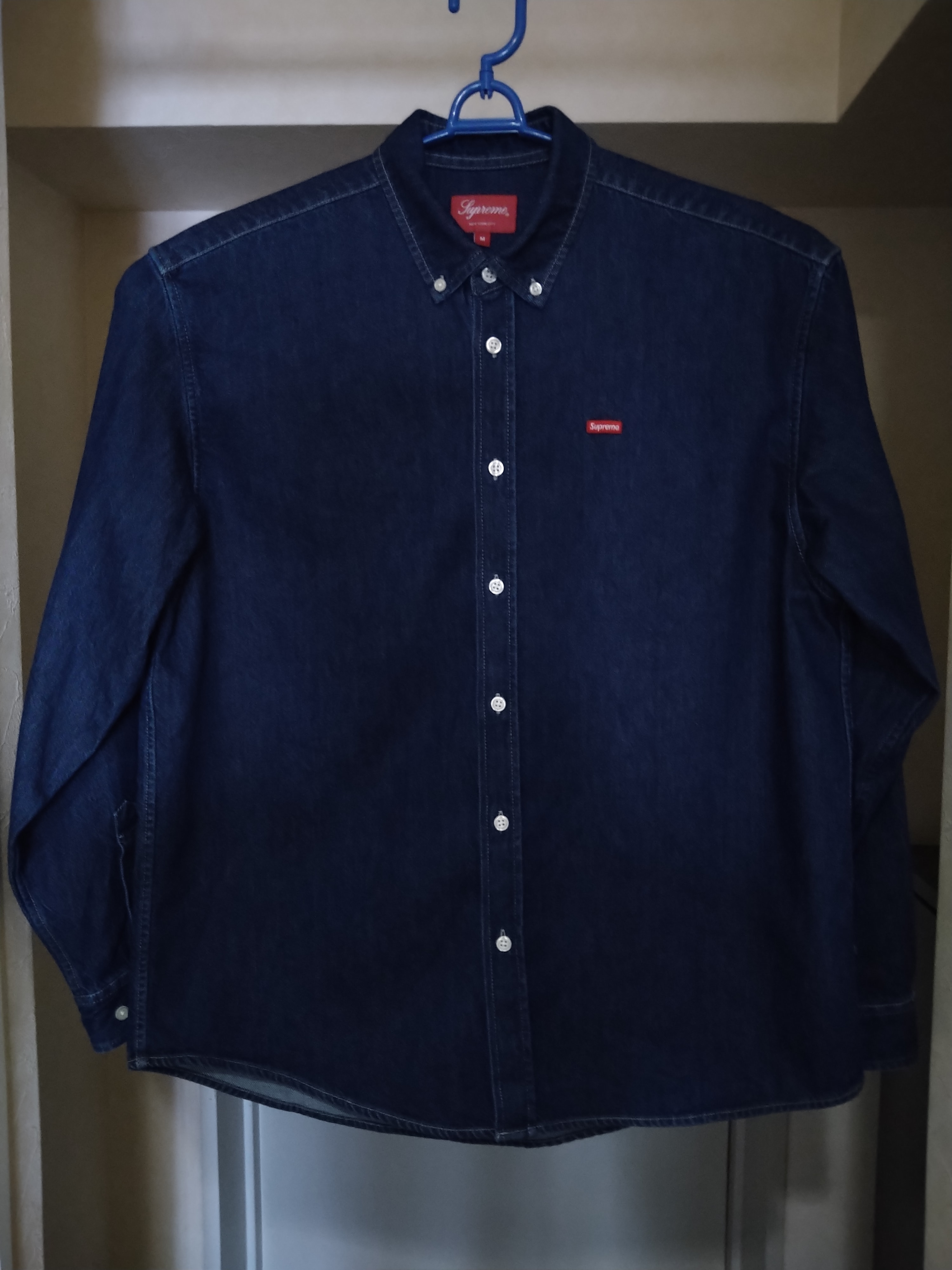Supreme Small Box Shirt "Denim" (22FW)