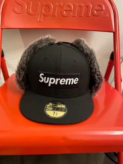 Supreme Earflap New Era® "Black"