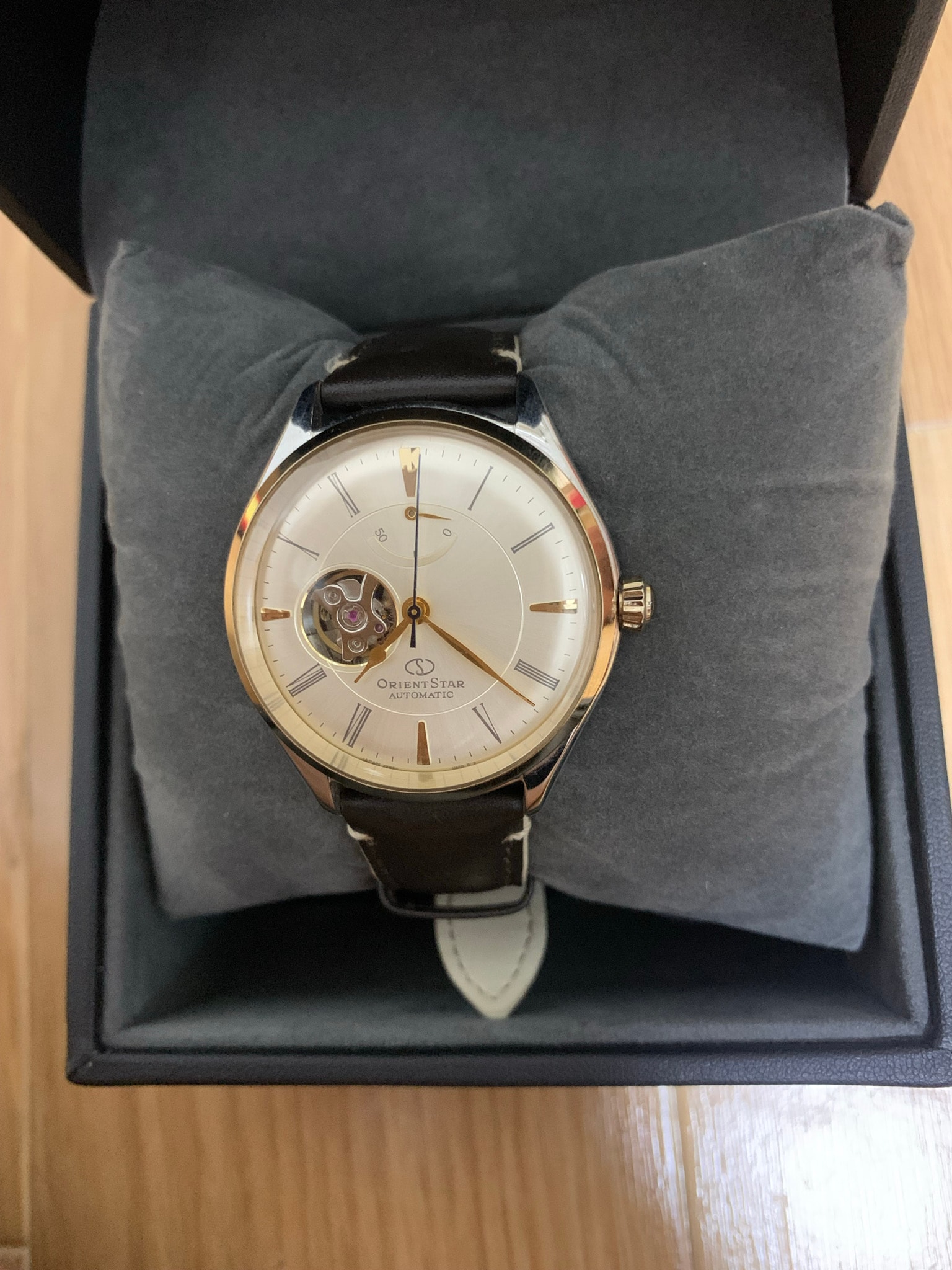 ORIENT STAR Classic Collection Classic Semi Skeleton RK-AT0201G