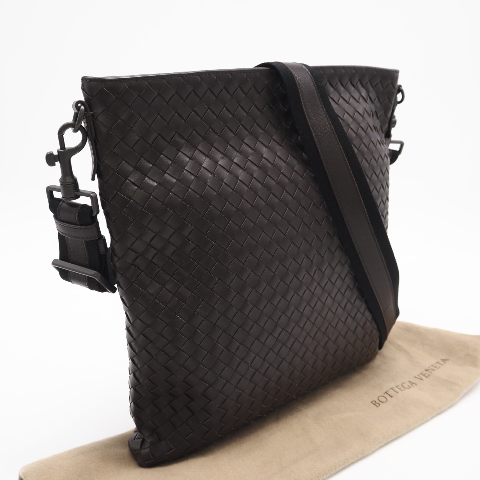 美品 BOTTEGAVENETA ボッテガヴェネタ イントレチャート ショルダーバッグ - ショルダーバッグ ブラウン カーフレザー メンズ