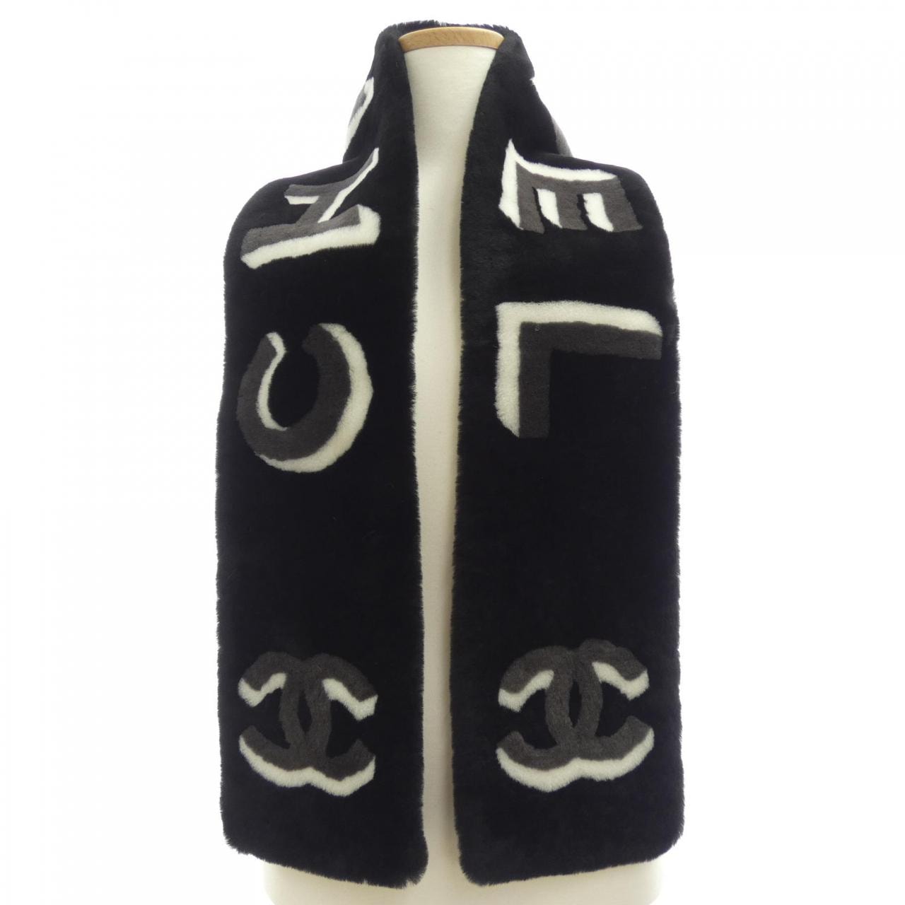 シャネル CHANEL AA7074 MUFFLER