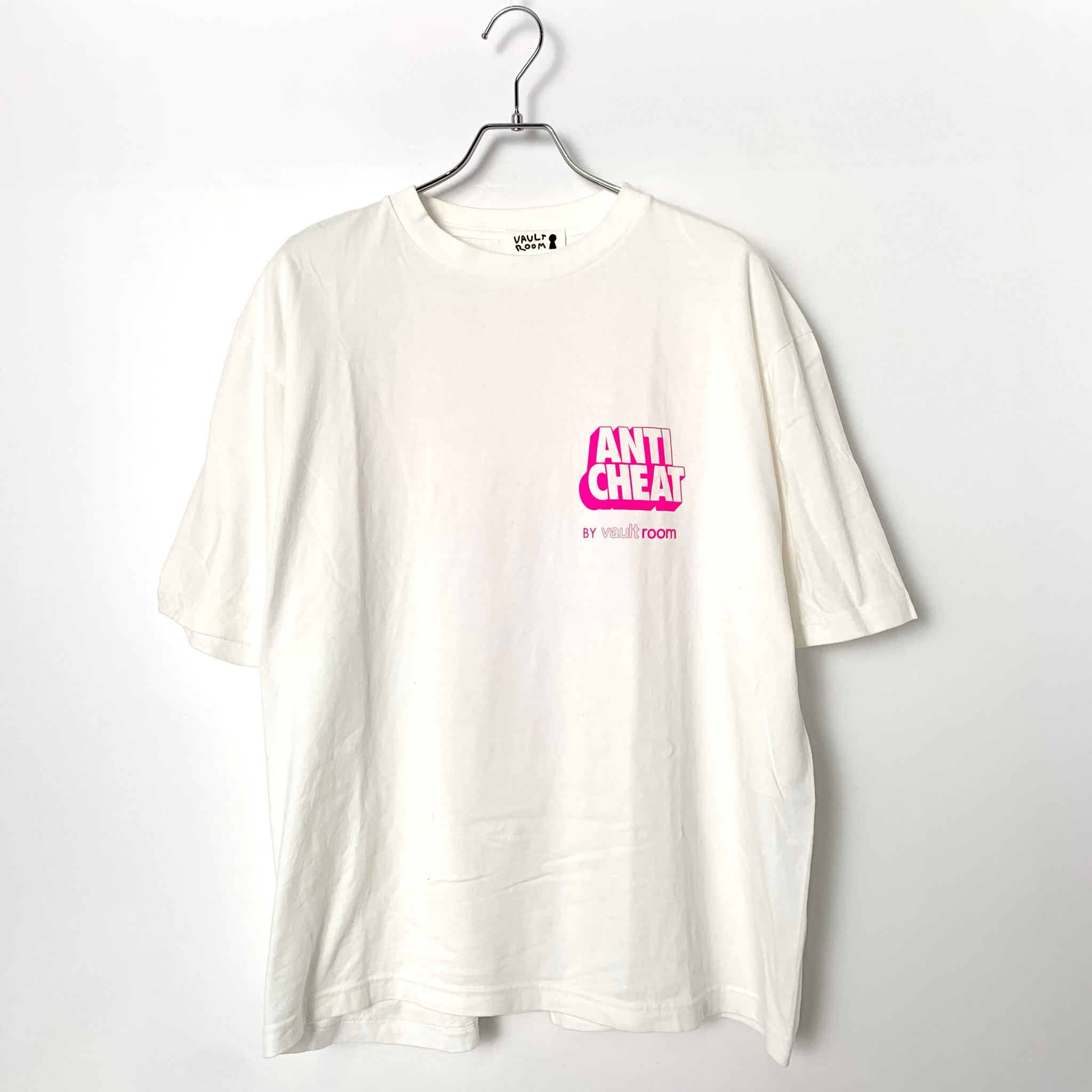 VAULTROOM Anti Cheat Tee "White"