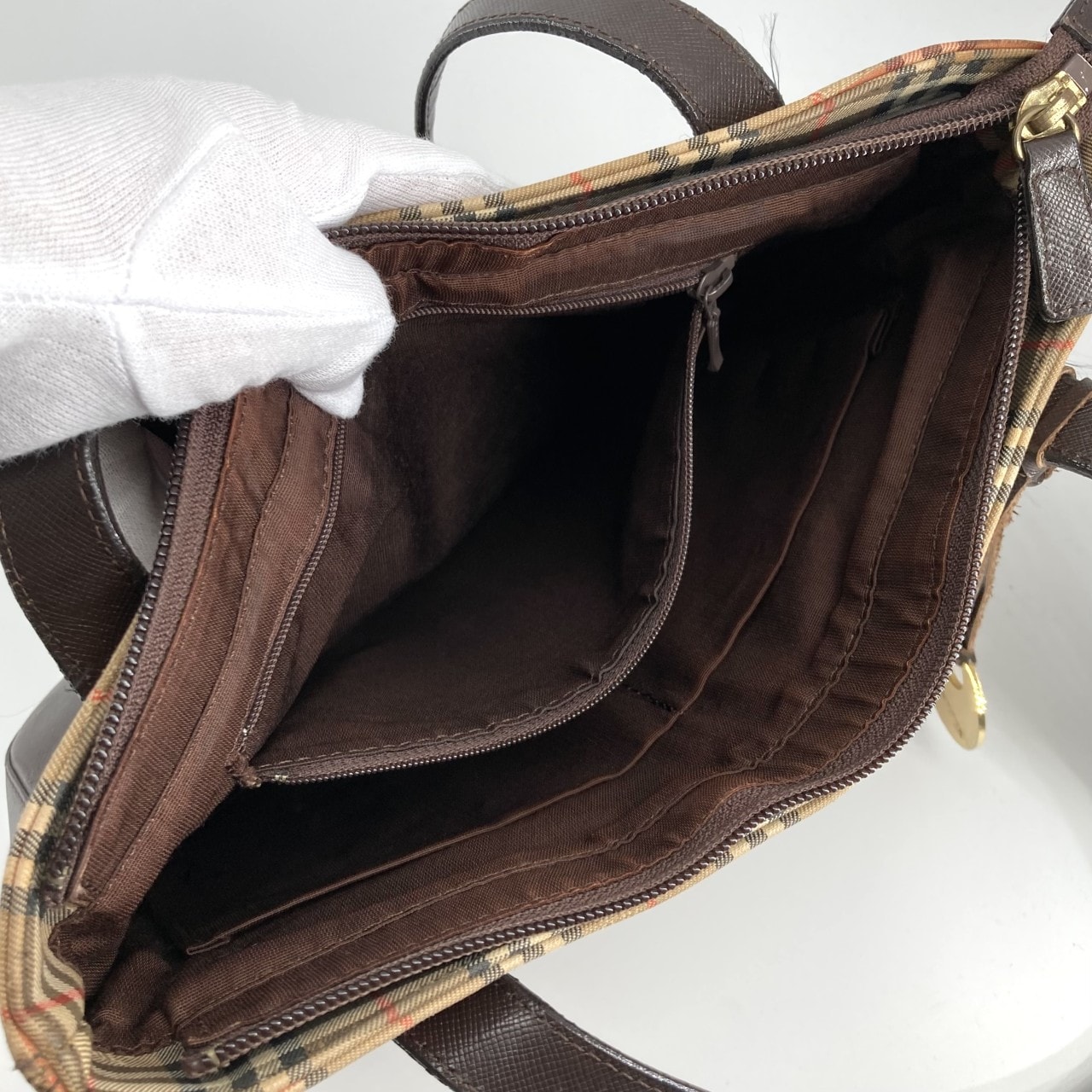 C (やや傷や汚れあり)】BURBERRY（バーバリー） ノバチェック シャドウ
