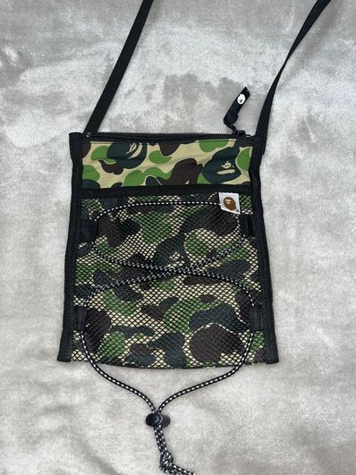 APEショルダーバック