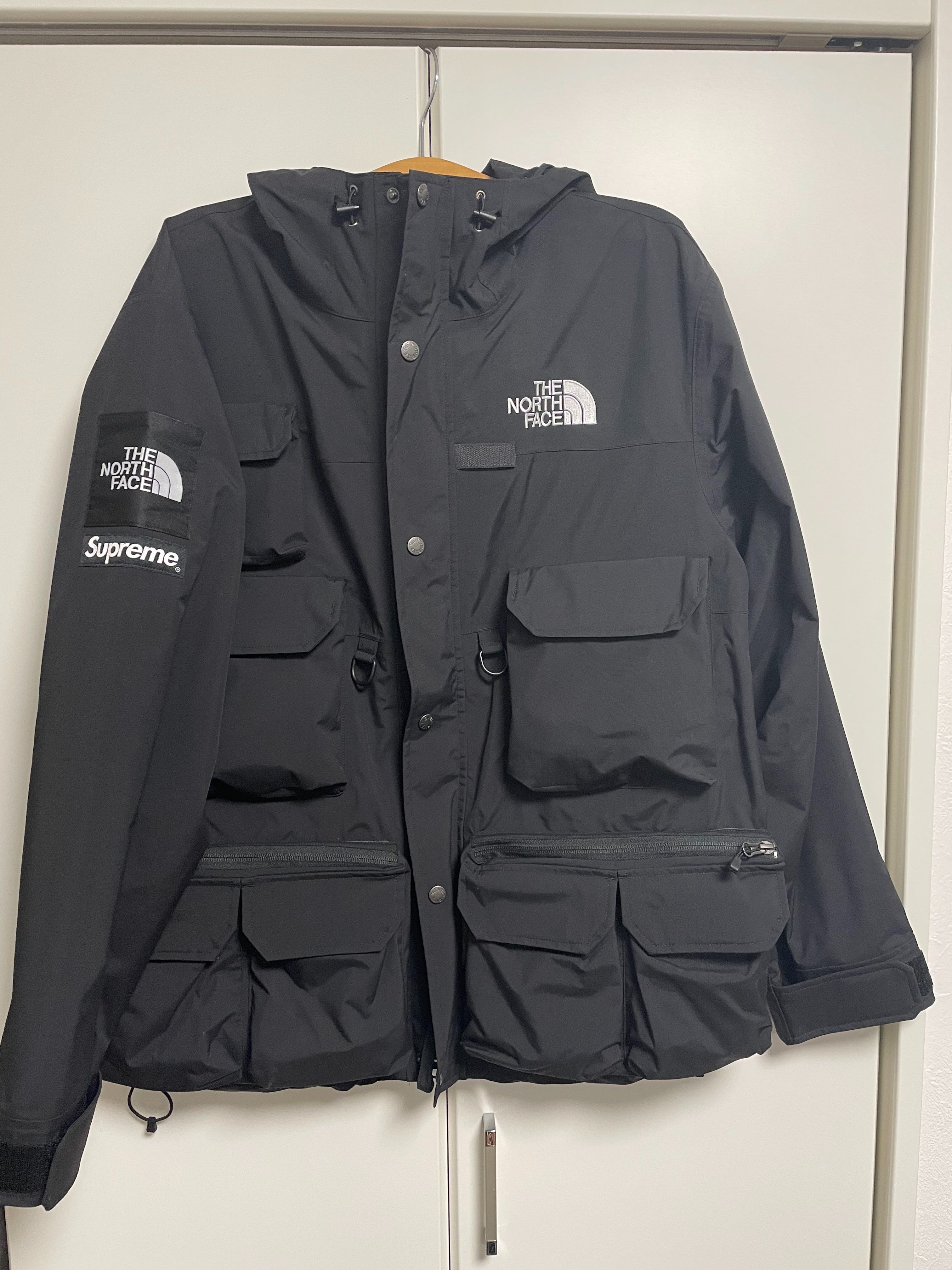 Supreme x The North Face Cargo Jacket "Black"