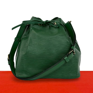 LOUIS VUITTON ルイヴィトン プチ ノエ エピ レザー ショルダーバッグ グリーン
26909