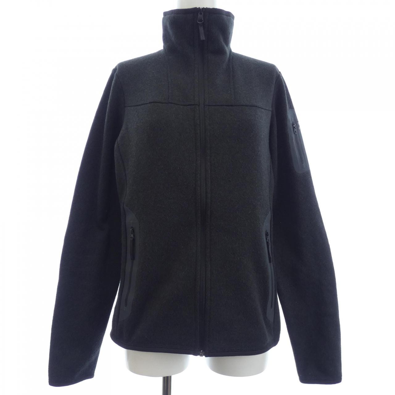 アークテリクス ARC'TERYX 15377 ブルゾン
