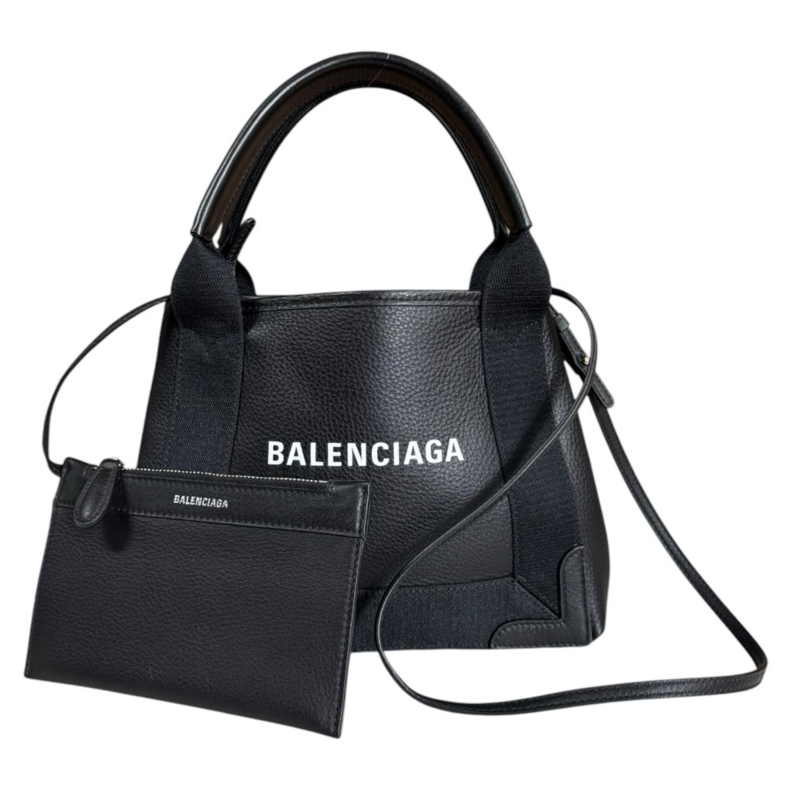 バレンシアガ ネイビー カバス XS ショルダーバッグ レザー 390346・1060・O・002123 ブラック レディース BALENCIAGA  中古