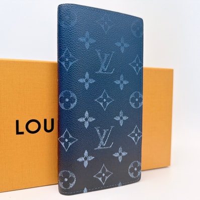 Louis Vuitton Monogram Gradient Portefeuille Brazza "Blue"