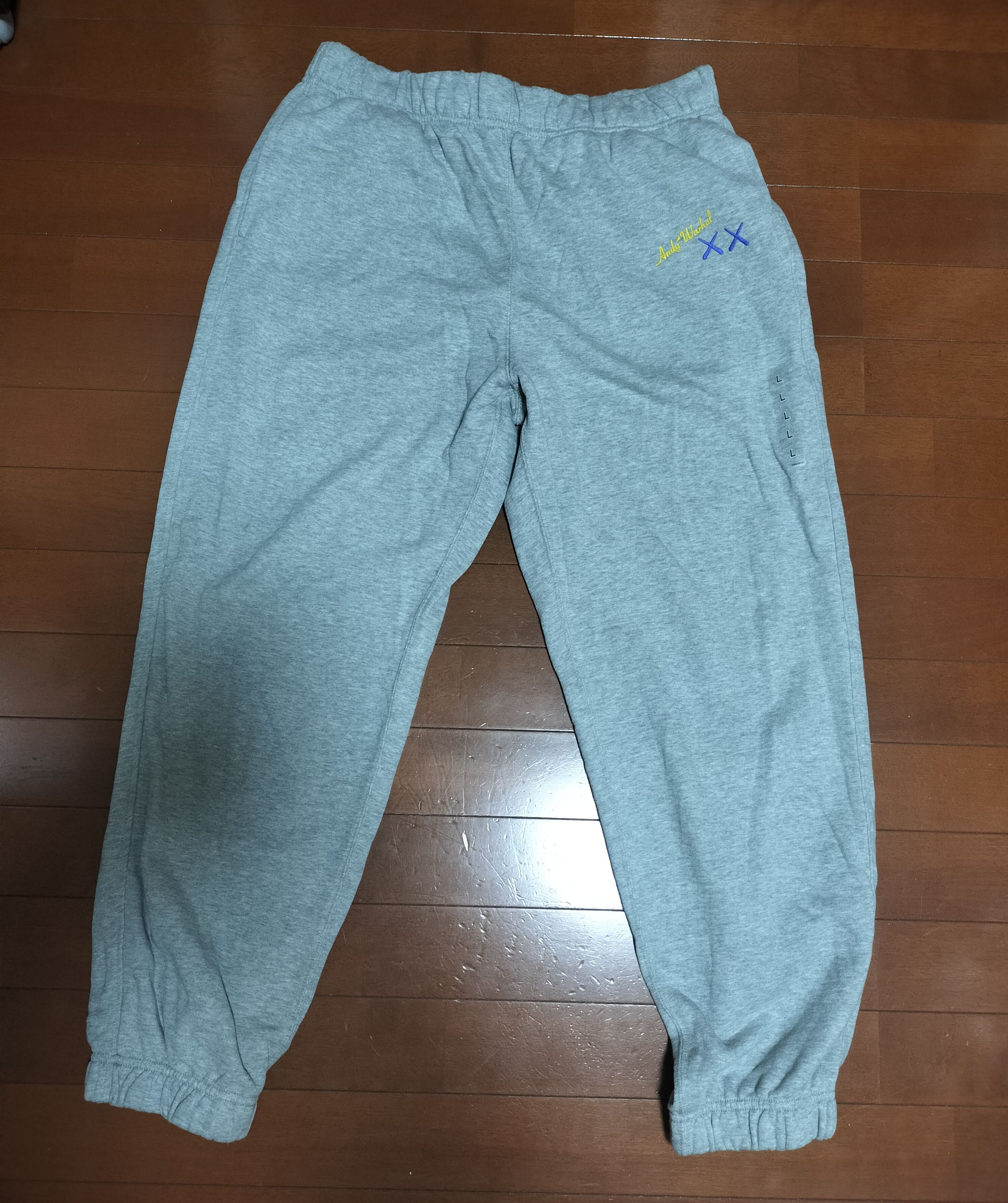 Uniqlo x KAWS x WARHOL Sweatpants "Gray"