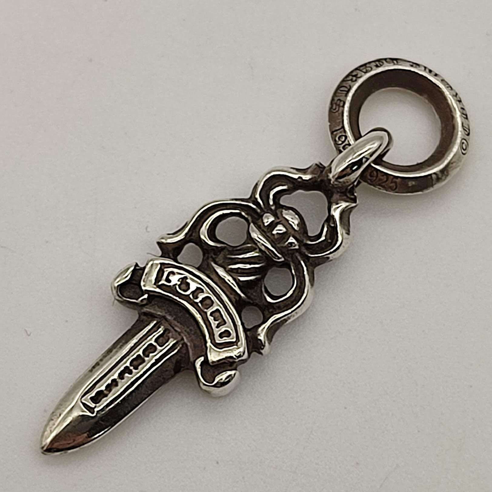 【美品】クロムハーツ ダガーチャーム no.5 シルバー925
