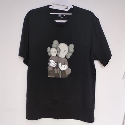 Uniqlo x KAWS Tee 03 "Black"