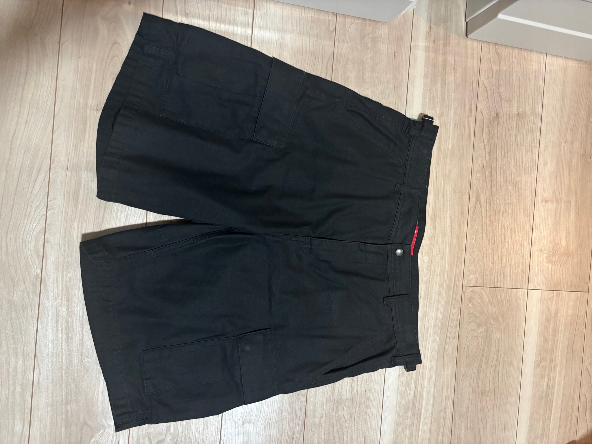 Supreme Cargo Short "Black"