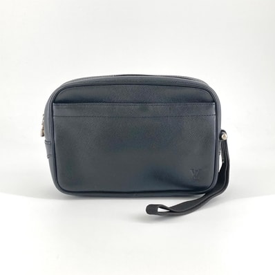 LOUIS VUITTON(ルイ・ヴィトン) カルガ M30812 クラッチバッグ ブラック