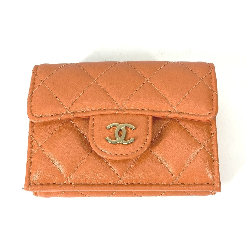 シャネル CHANEL マトラッセ キルティング AP0230 CC ココマーク コンパクトウォレット 3つ折り財布 ラムスキン オレンジ 美品