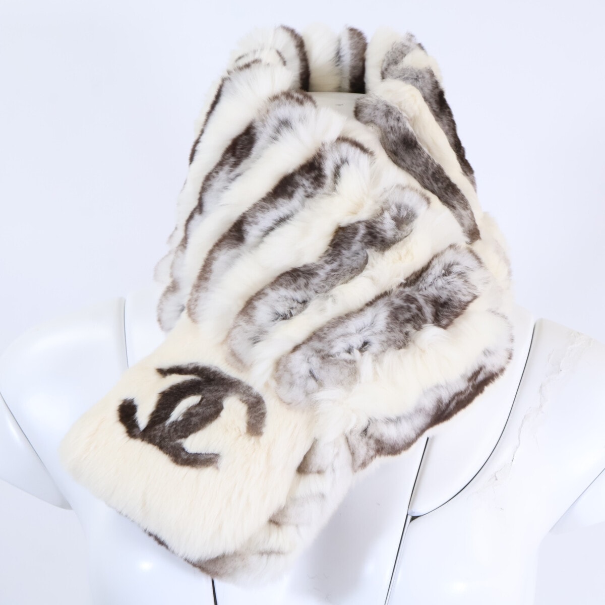 シャネル 美品 ラパン オリラグ x カシミヤ