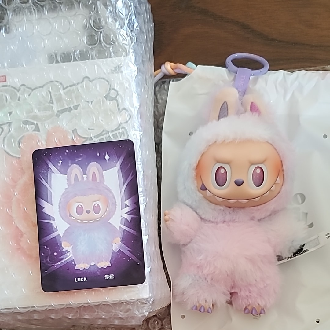 POP MART THE MONSTERS (LABUBU) Big into Energy Series Plush Pendant LUCK