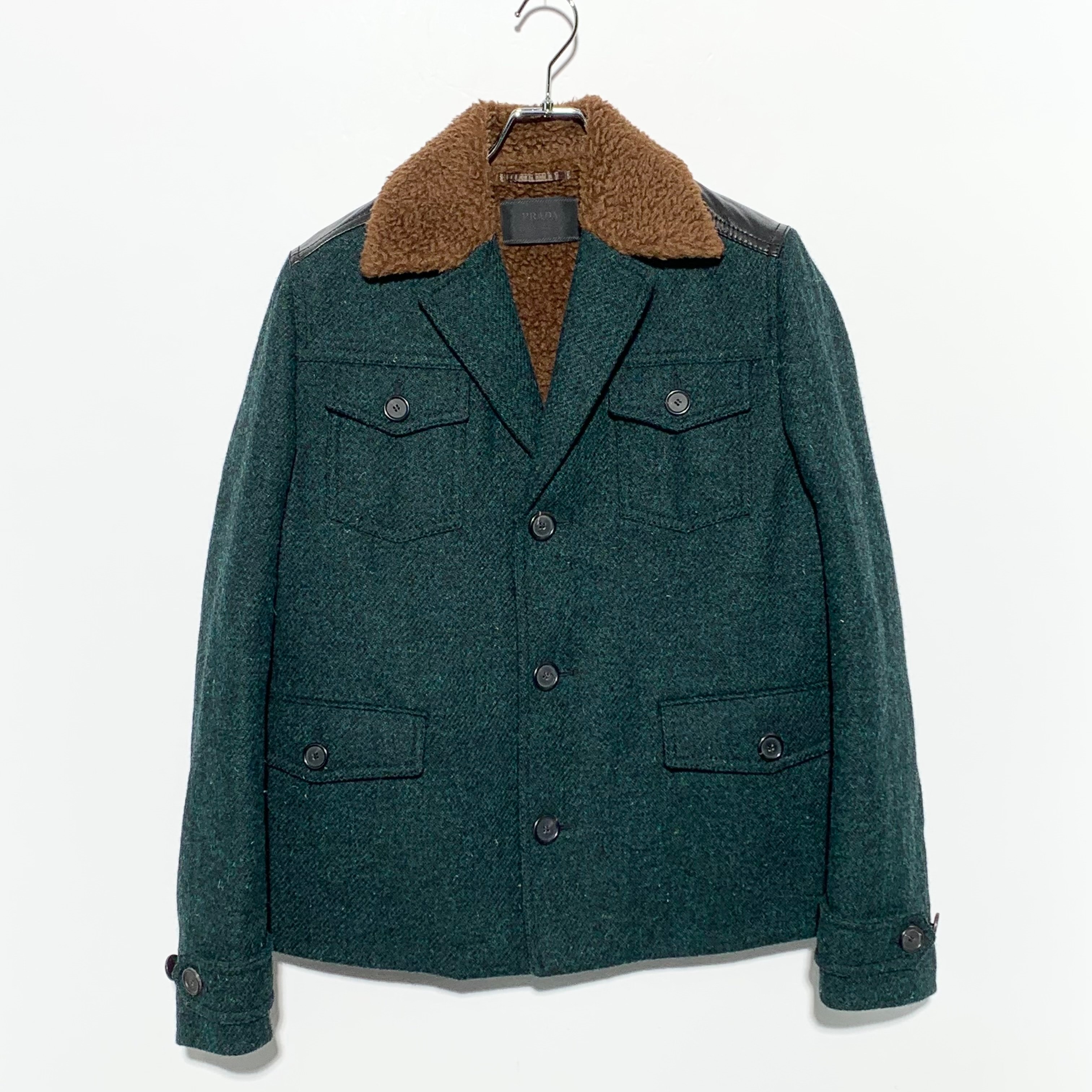 PRADA シアリングカラー付きグリーンツイードジャケット