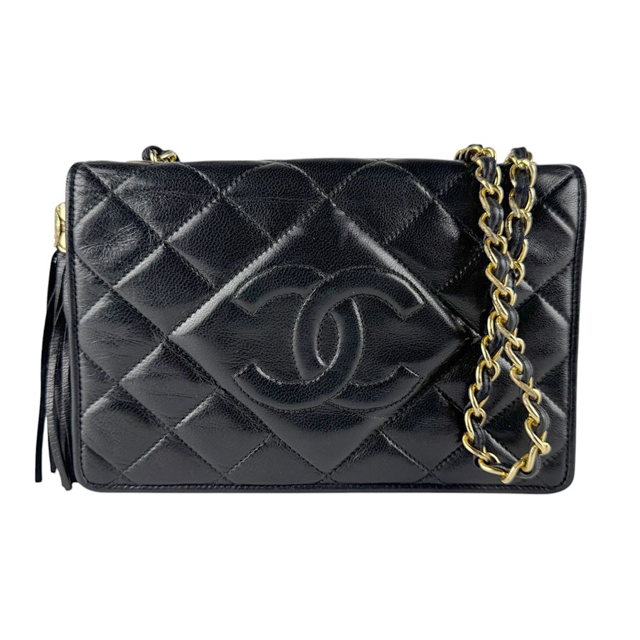 シャネル CHANEL ショルダーバッグ レザー ブラック レディース【中古】 z9309