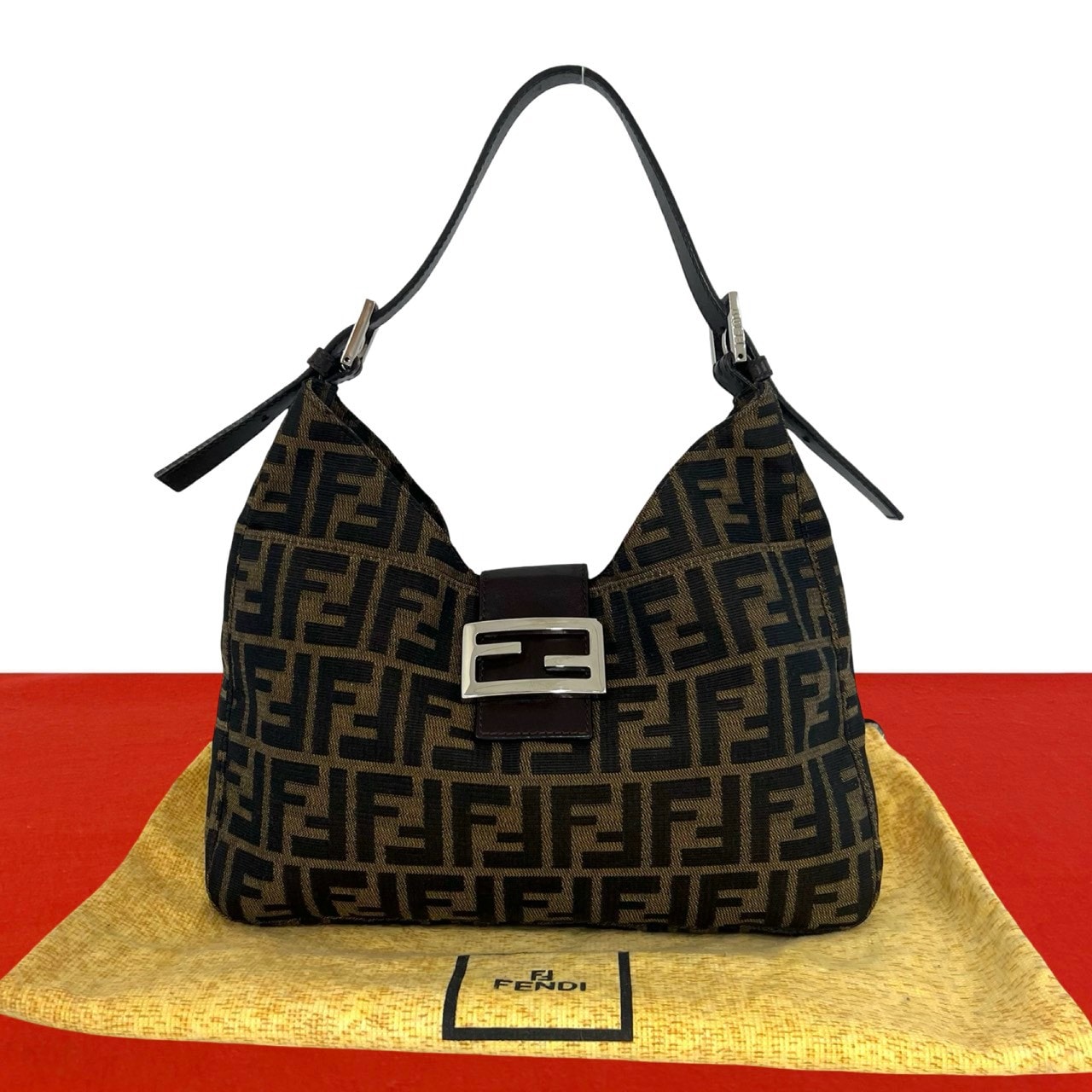 FENDI フェンディ ズッカ FF 柄  キャンバス レザー ショルダーバッグ ブラウン
 25267