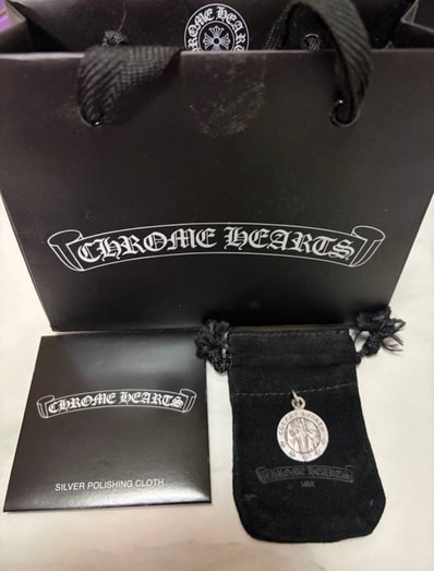 CHROME HEARTS 【最終値下げ】クロムハーツ エンジェルメダルチャームV2