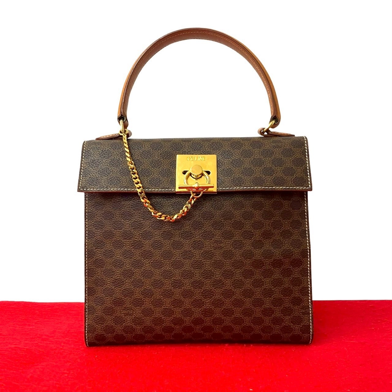 CELINE セリーヌ リング 金具 マカダム ブラゾン トリオンフ レザー PVC ハンドバッグ ブラウン
36303