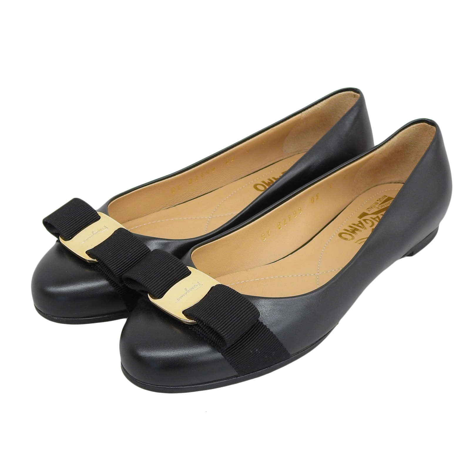 極美品 サルヴァトーレフェラガモ
 パンプス VARINA ブラック レディース 5