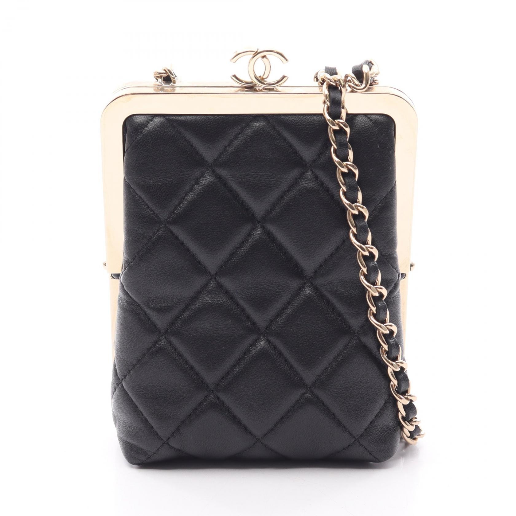 シャネル CHANEL マトラッセ ショルダーバッグ バッグ レザー プラスチック レディース ブラック系 AP2496 【中古】