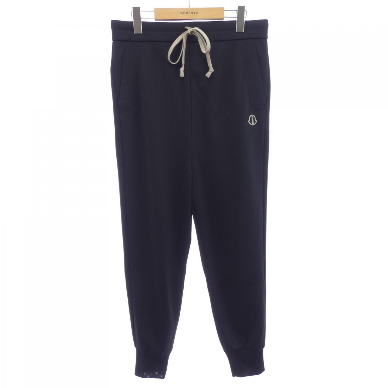 モンクレール MONCLER 209N8H70200 パンツ